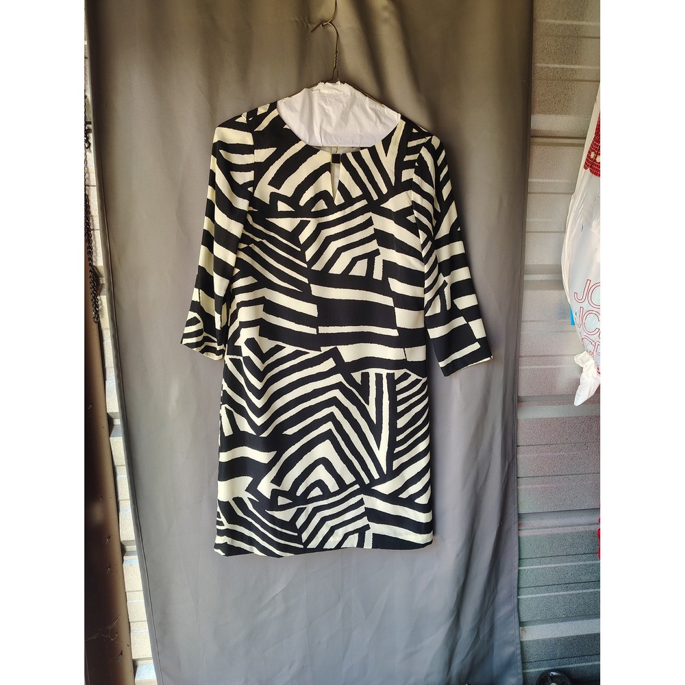 Tahari Arthur S. Levine Black‎ Cream Abstract Geometric Shift Dress Womens 4